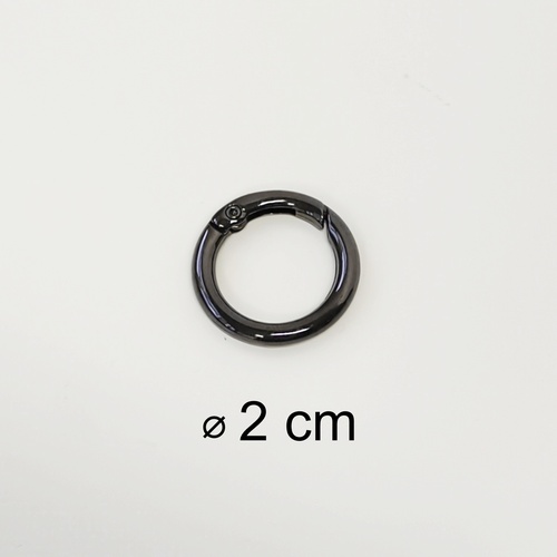 Karabina kulatá černá