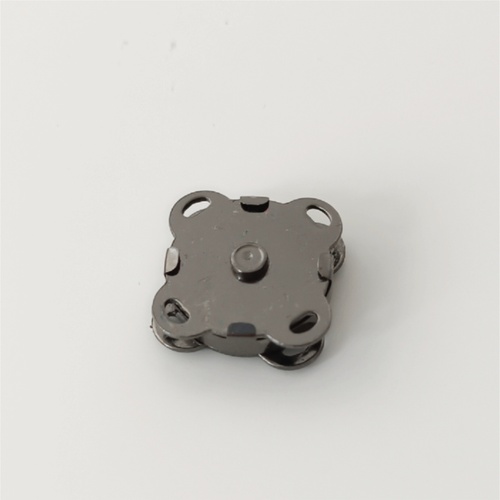 Magnetické zapínání černé - 1