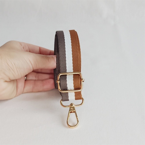 Popruh hnědo bílý