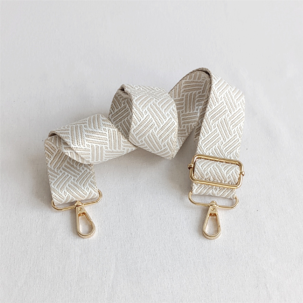 3 klubka + popruh béžo bílý - 1