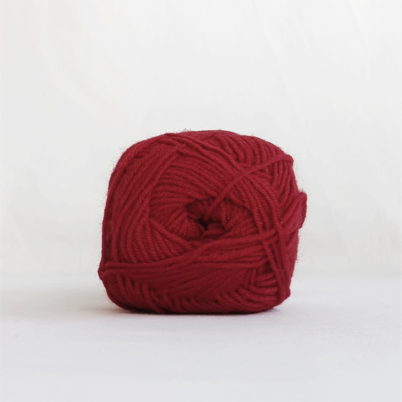 3 klubka Woolly červená - 1