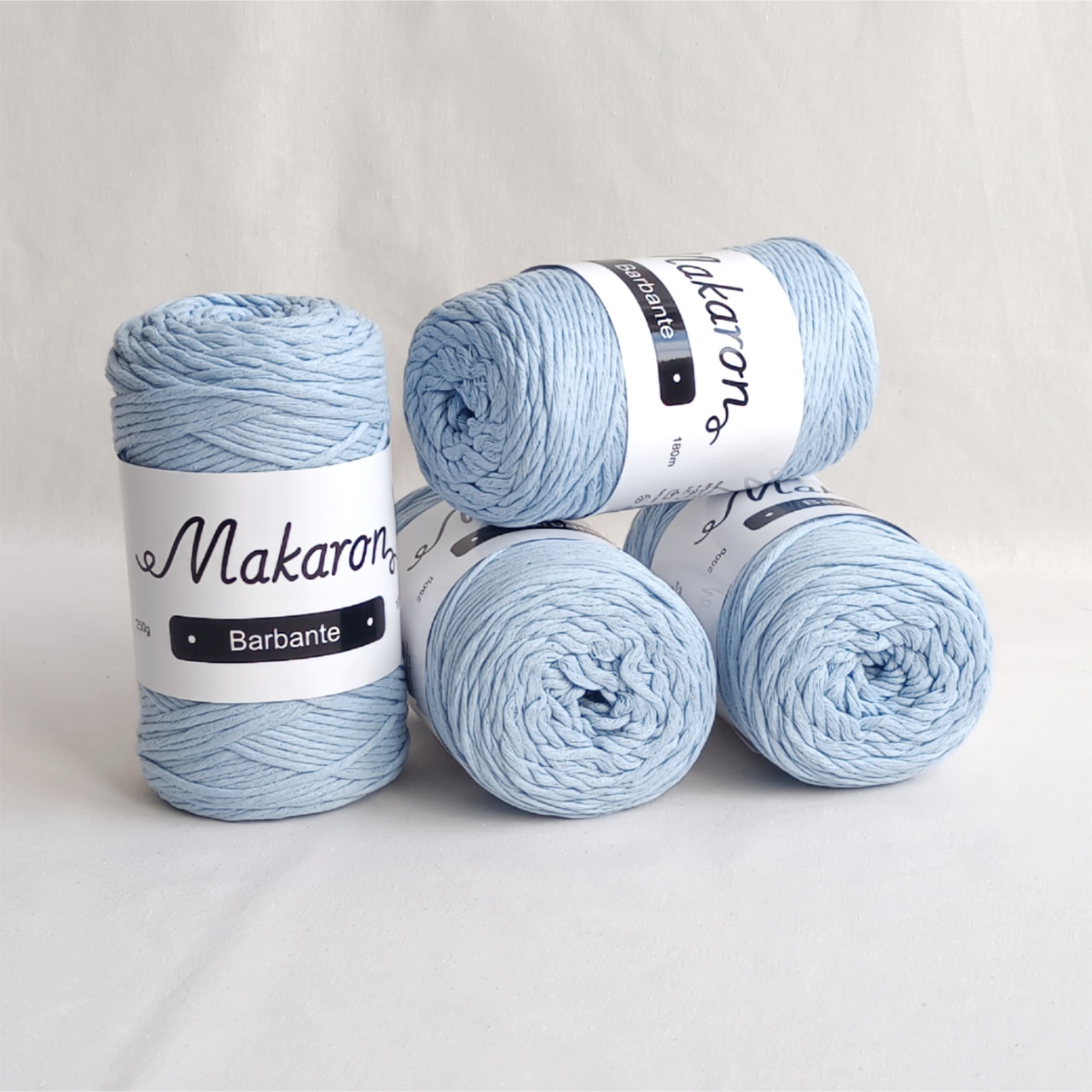 4 klubka Barbante