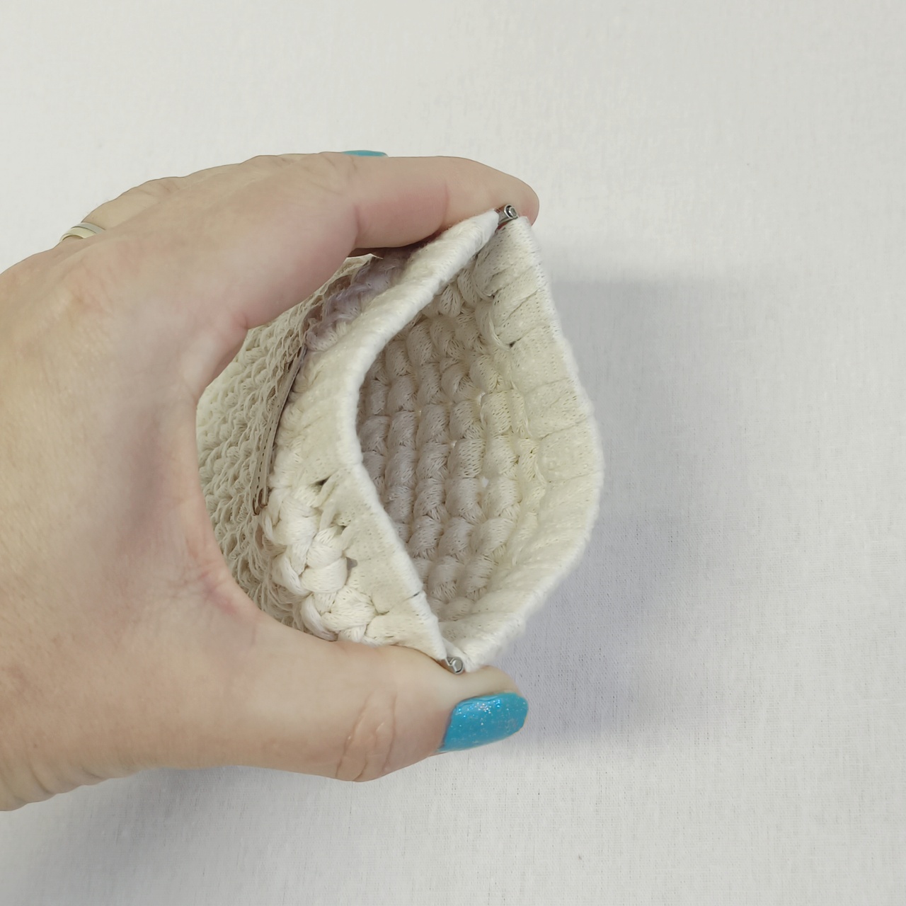 Kapsička střední - 2