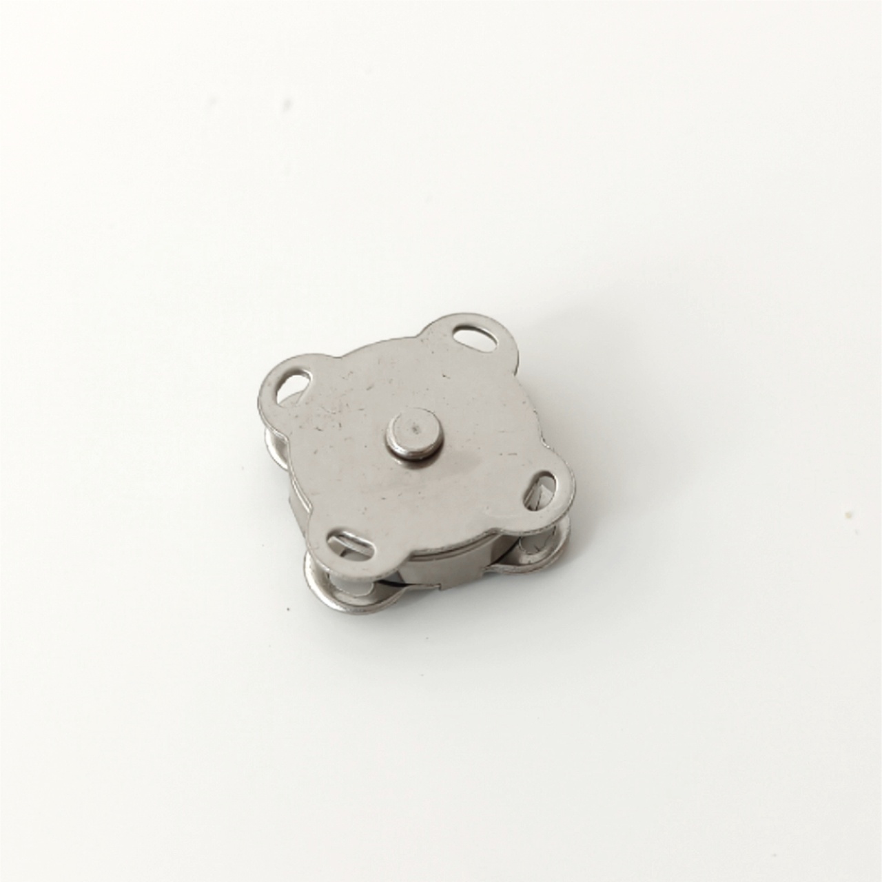 Magnetické zapínání stříbrné - 1