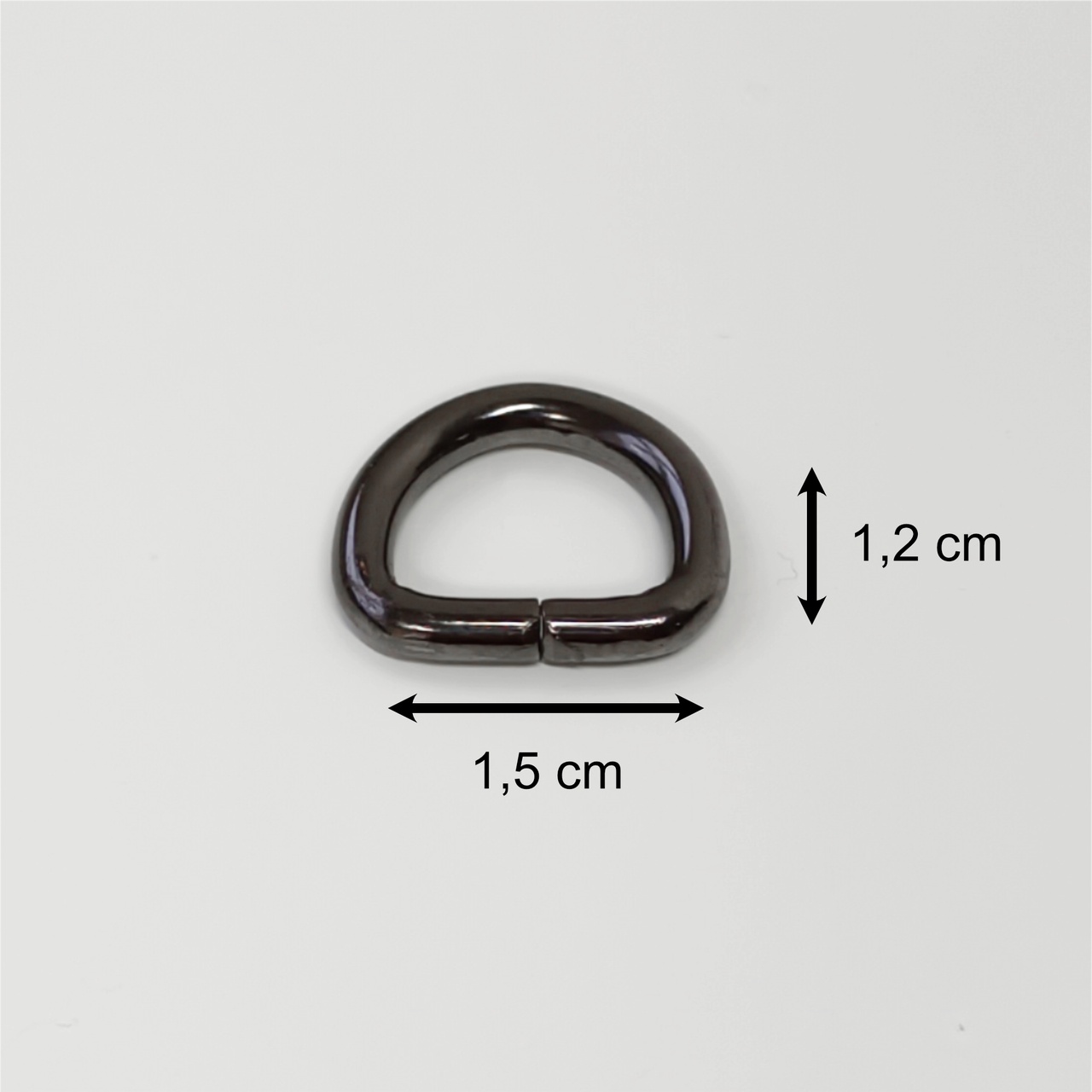 Polokroužek černý