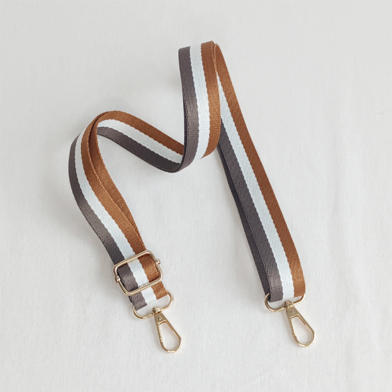 Popruh hnědo bílý - 1