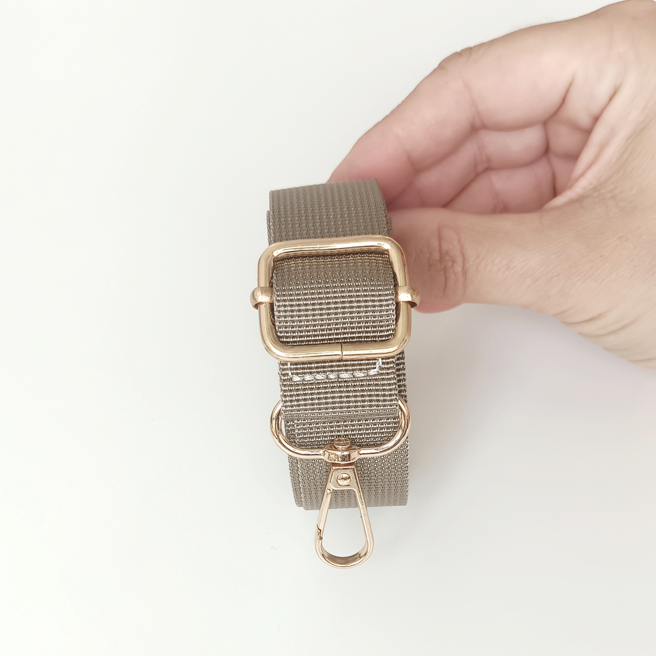 Popruh khaki