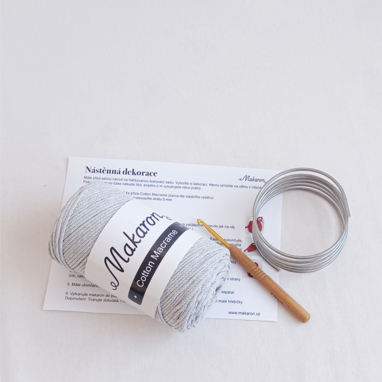 Sada pro nástěnnou dekoraci - světle šedá